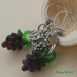 urocze kolczyki ze szklanymi winogronami - Kolczyki - Biżuteria