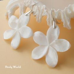kolczyki z kwiatkami z masy perłowej - Kolczyki - Biżuteria